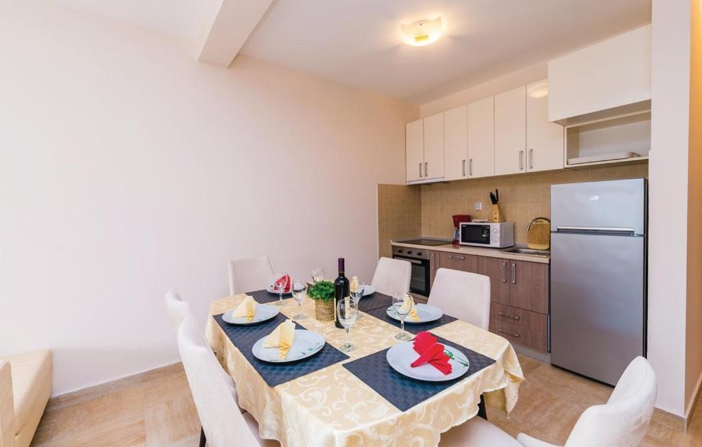 Port Adria Apartments カメナリ エクステリア 写真