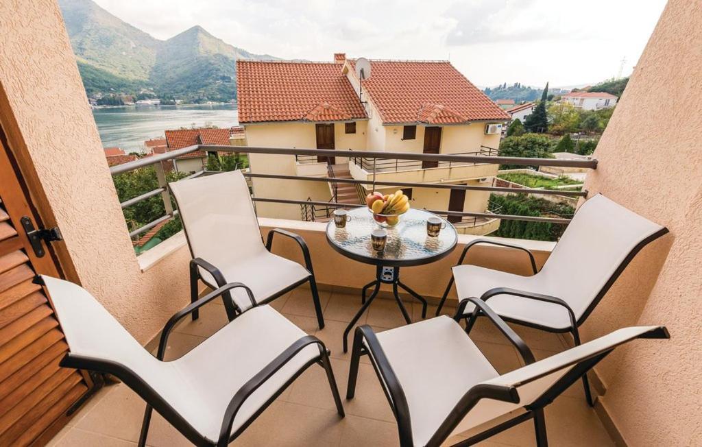 Port Adria Apartments カメナリ エクステリア 写真