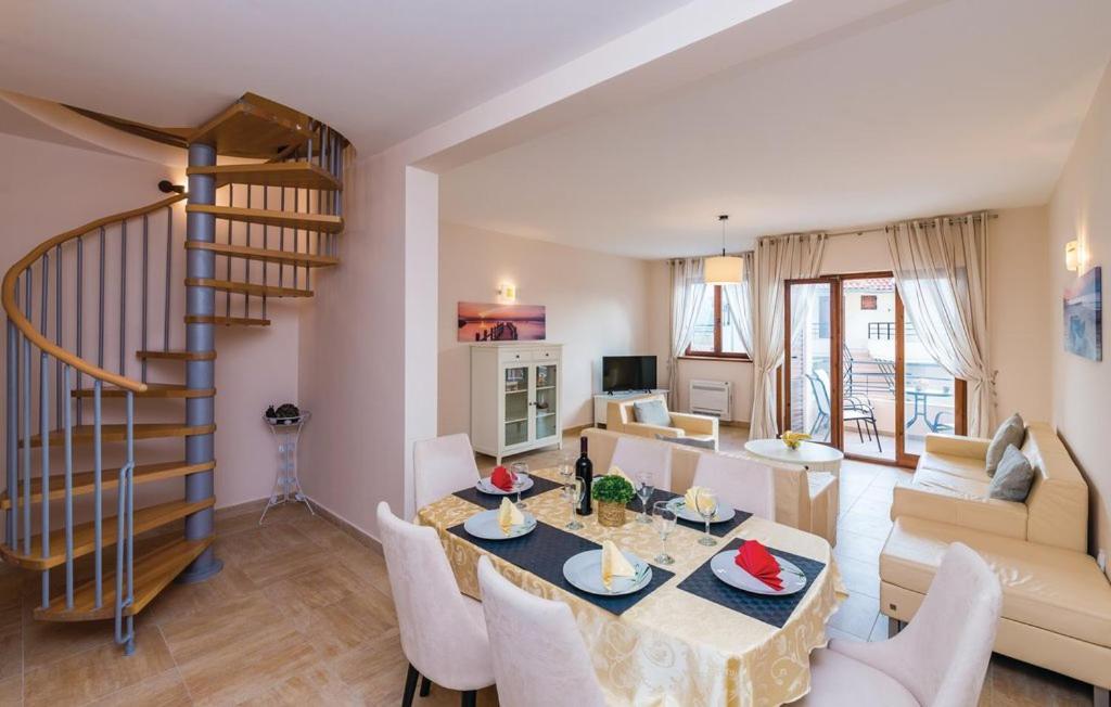 Port Adria Apartments カメナリ エクステリア 写真
