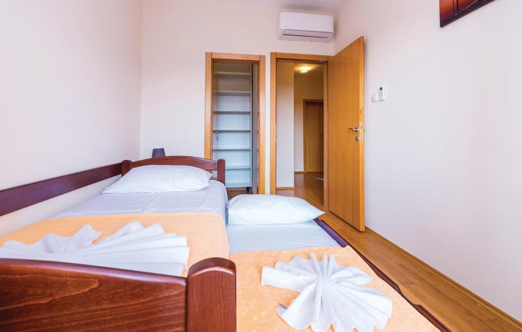 Port Adria Apartments カメナリ エクステリア 写真