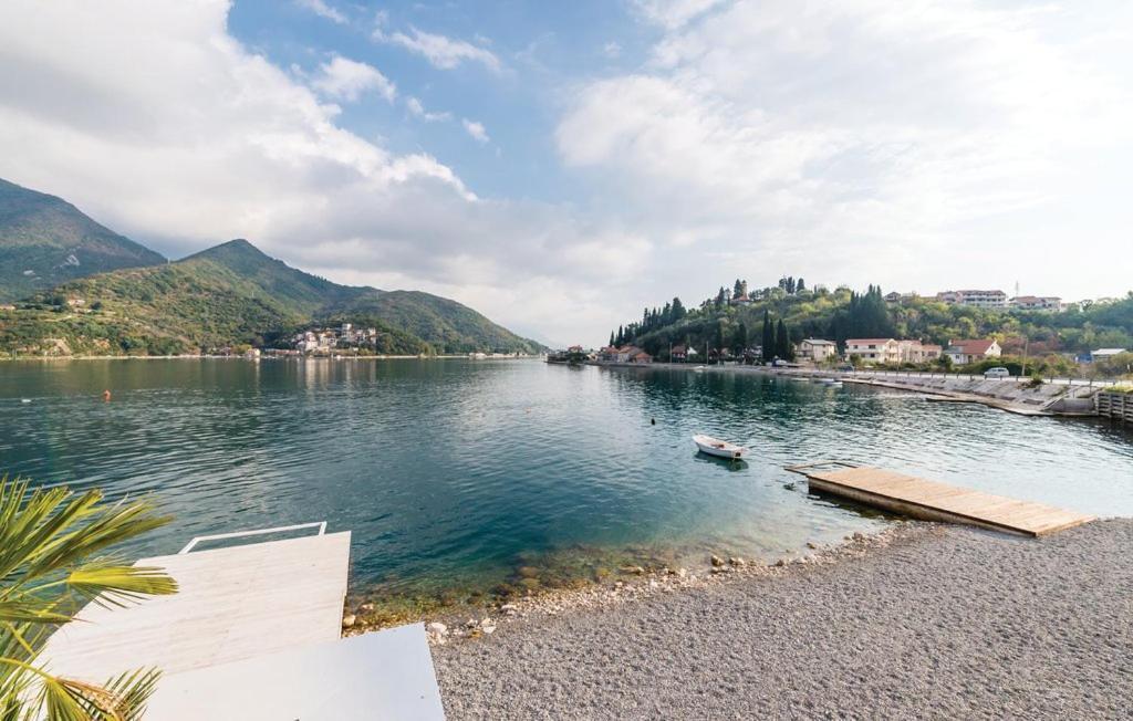 Port Adria Apartments カメナリ エクステリア 写真
