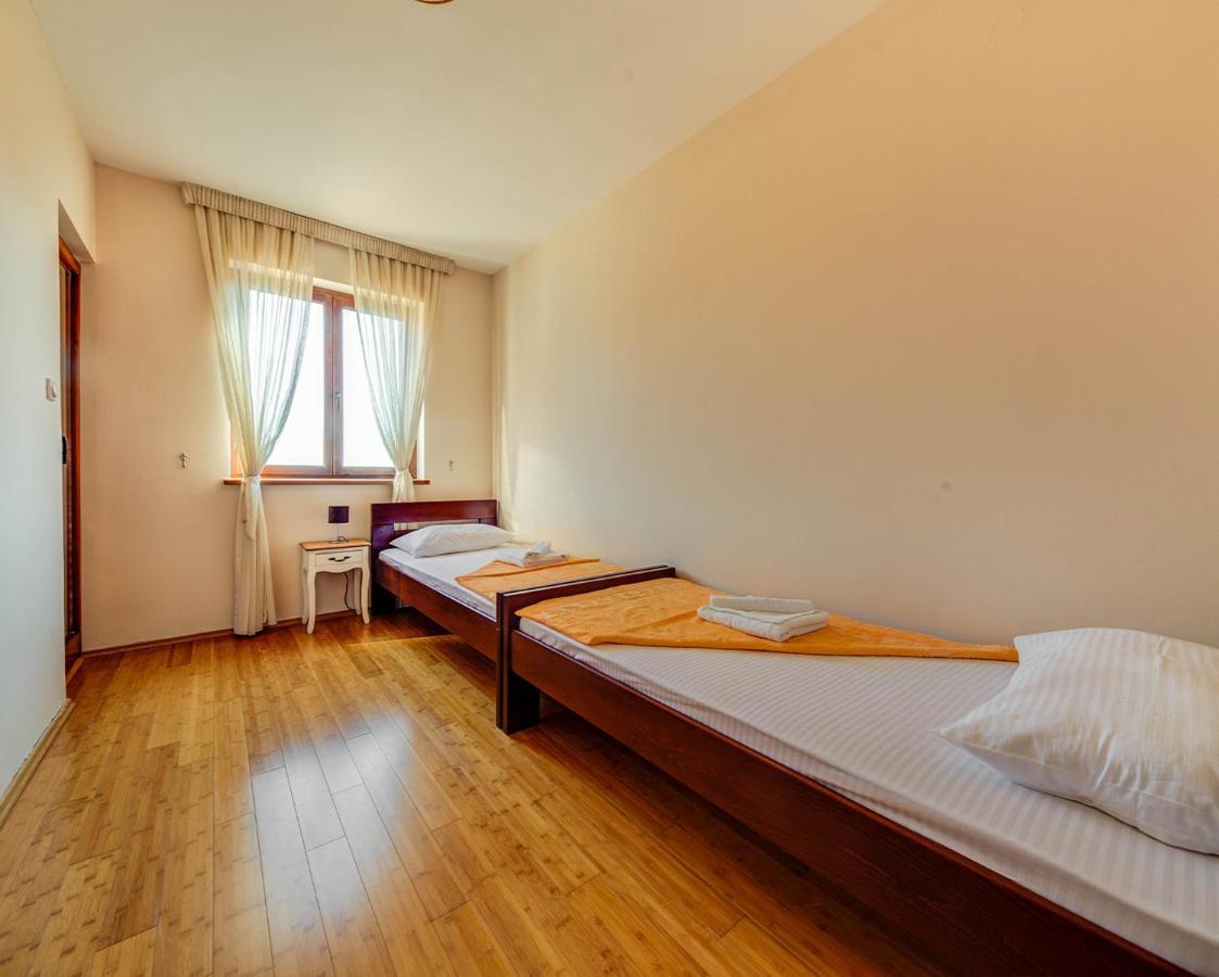 Port Adria Apartments カメナリ エクステリア 写真