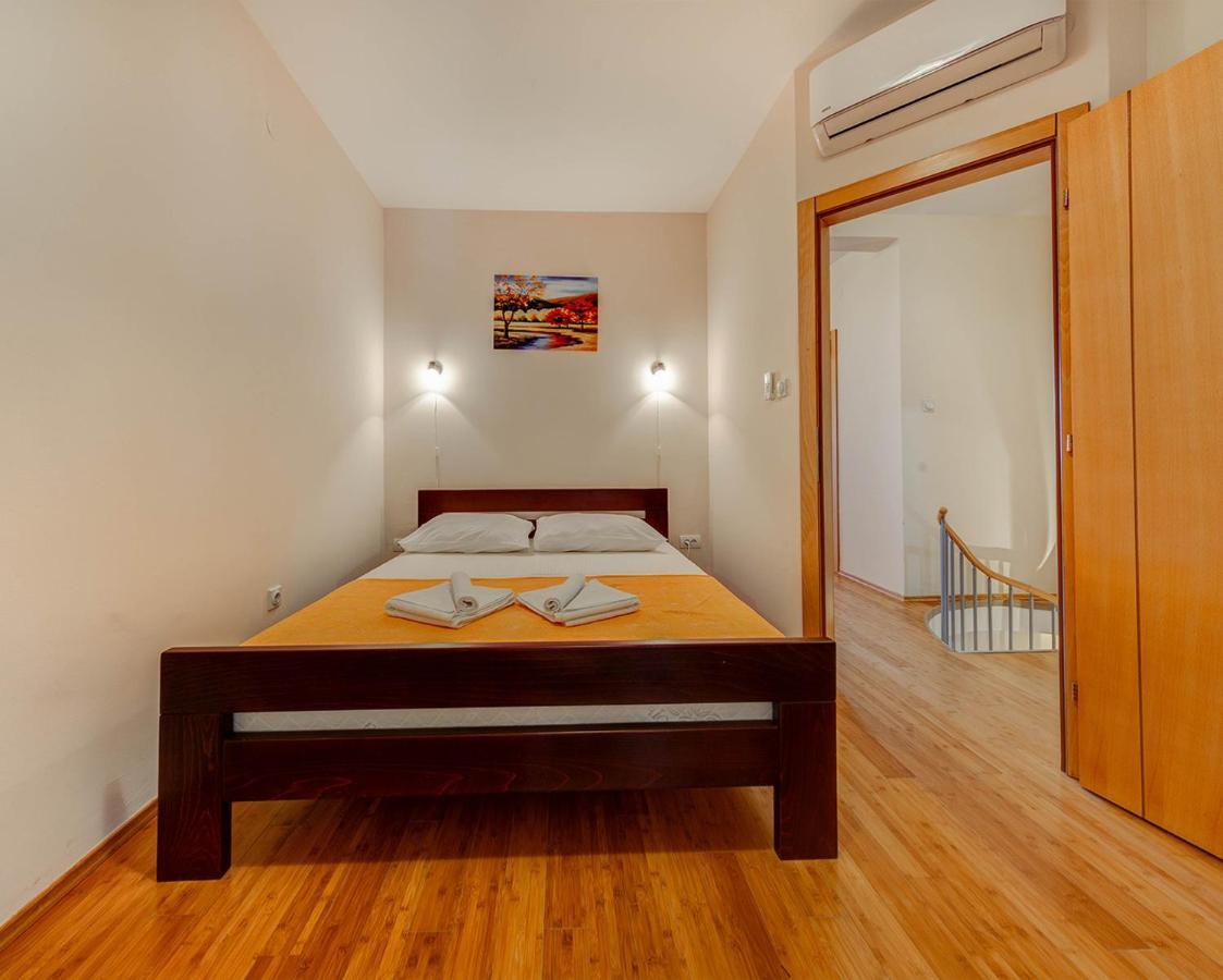 Port Adria Apartments カメナリ エクステリア 写真